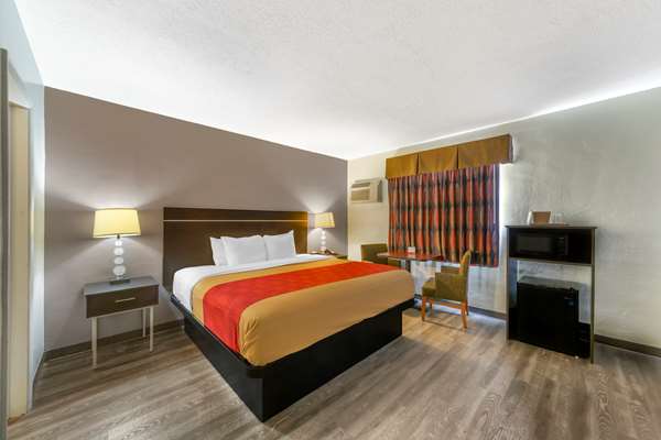  - Econo Lodge Hollywood