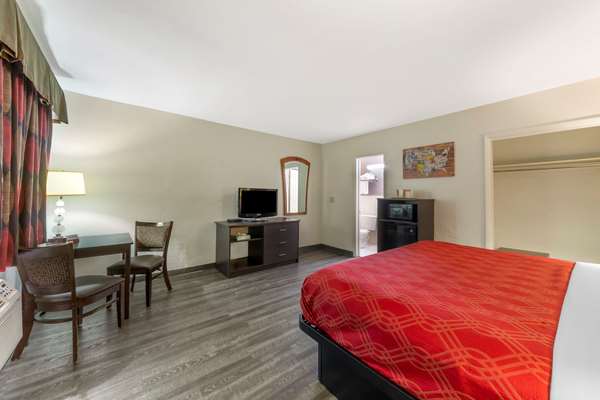  - Econo Lodge Hollywood