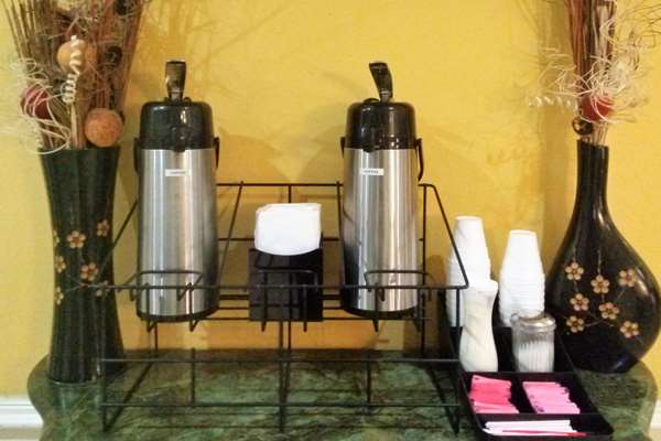 Amenities - Econo Lodge Ormond Beach - I-95, Exit 273