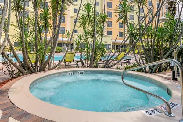 Pool - Comfort Suites Maingate East Kissimmee - I-4, Exit 64A