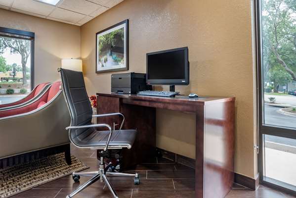 Conference Area - Comfort Suites Downtown Tallahassee