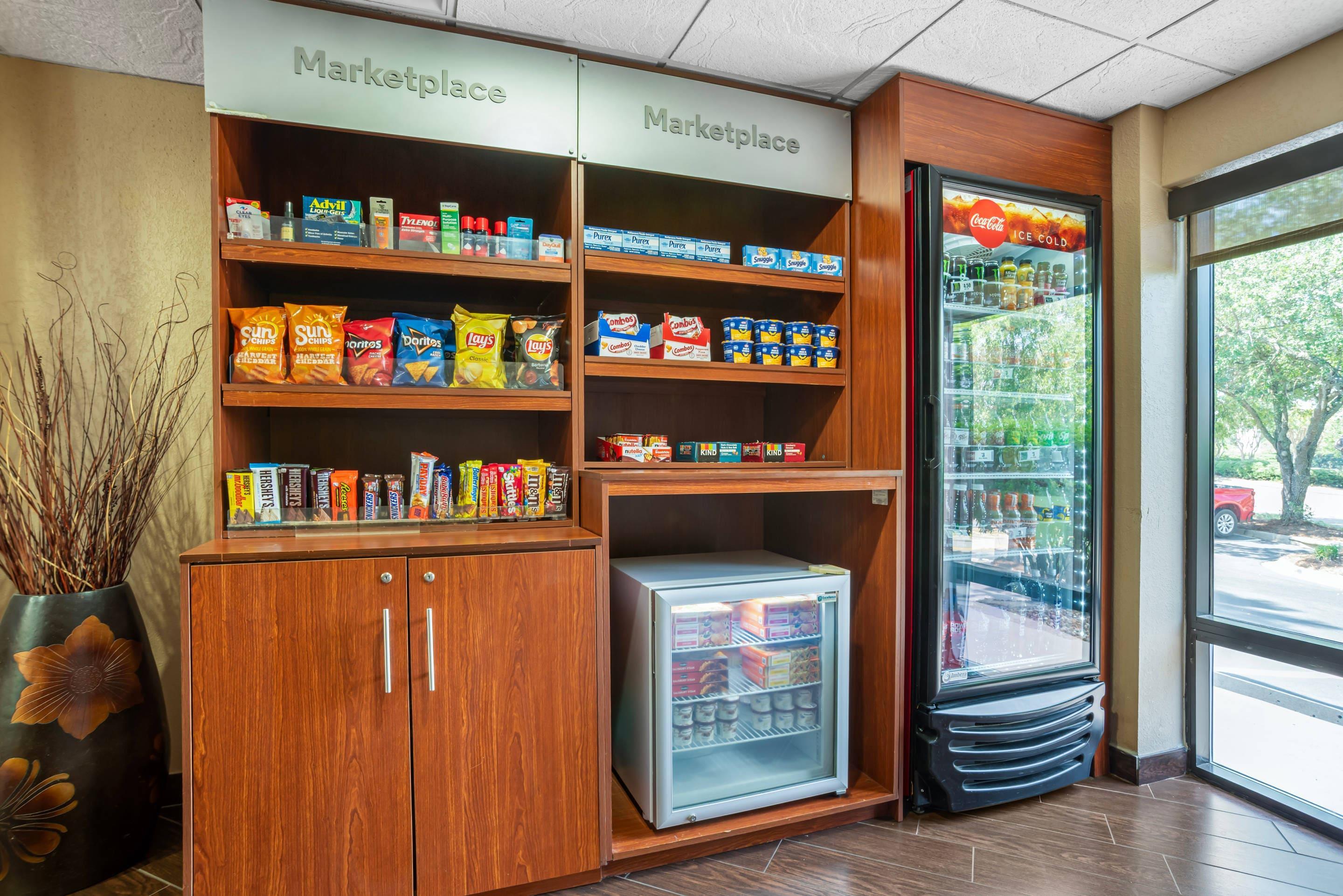 Hotel marketplace | Comfort Suites Tallahassee Downtown