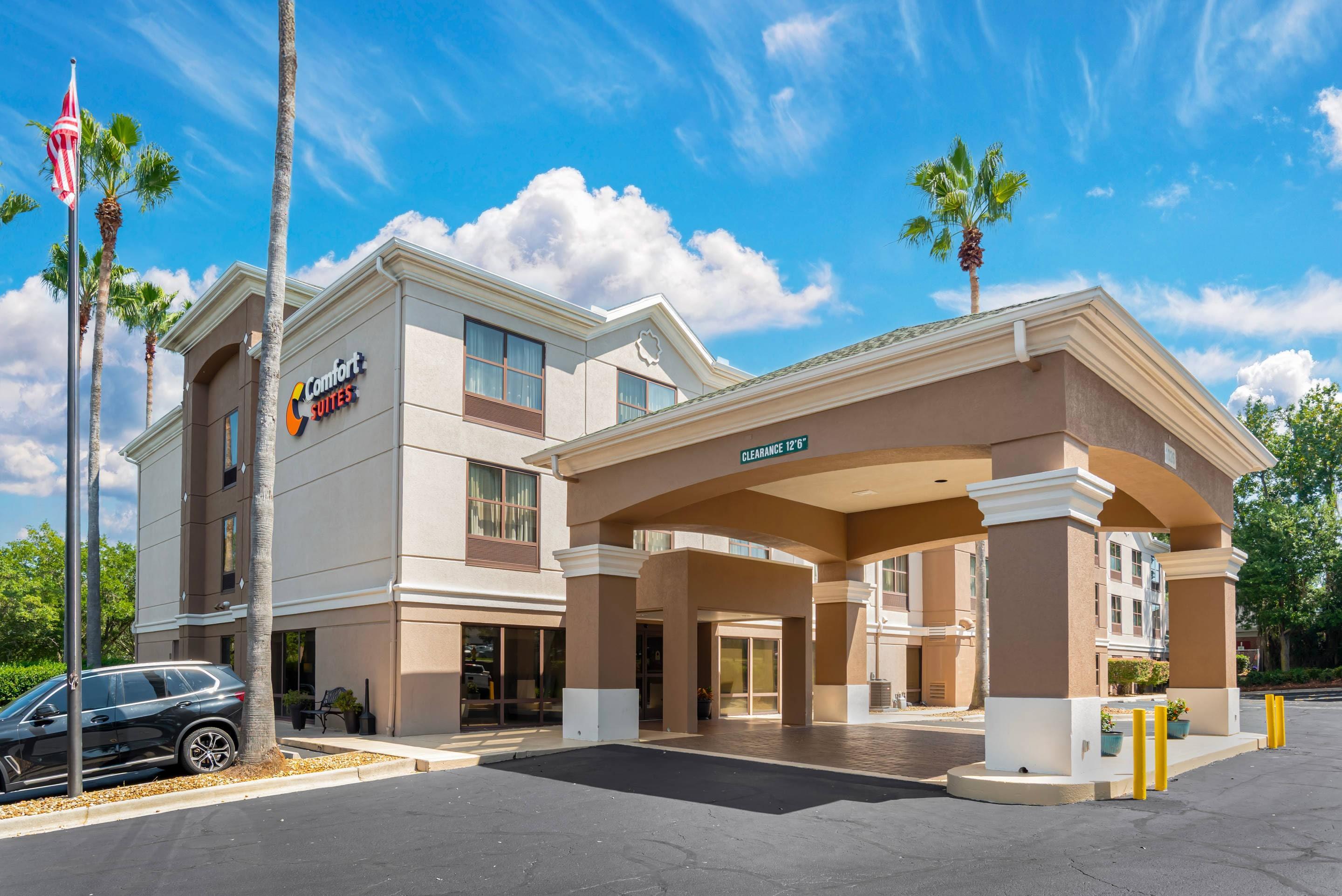 Hotel exterior | Comfort Suites Tallahassee Downtown