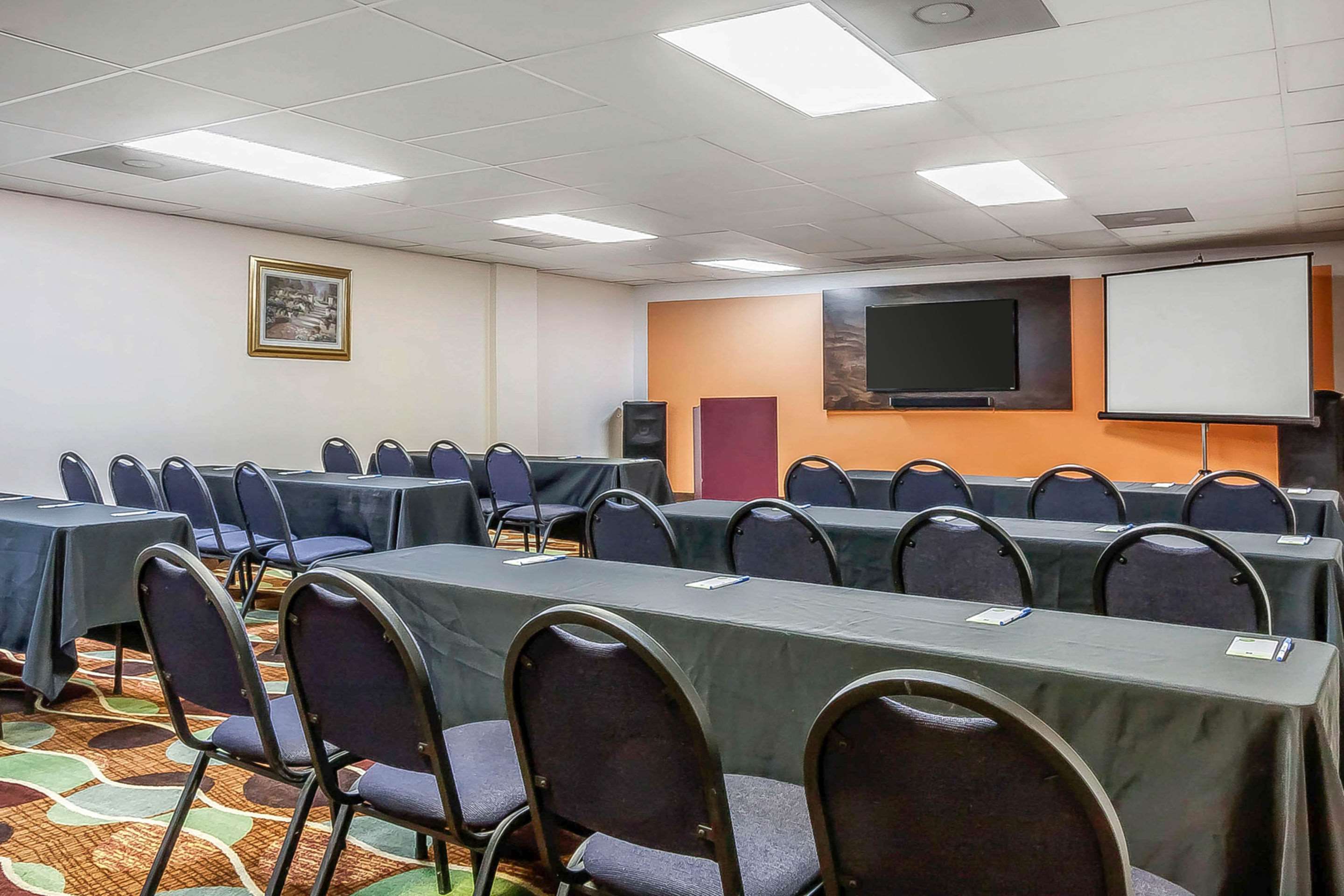 Large space perfect for corporate functions or training | Comfort Inn St Petersburg North
