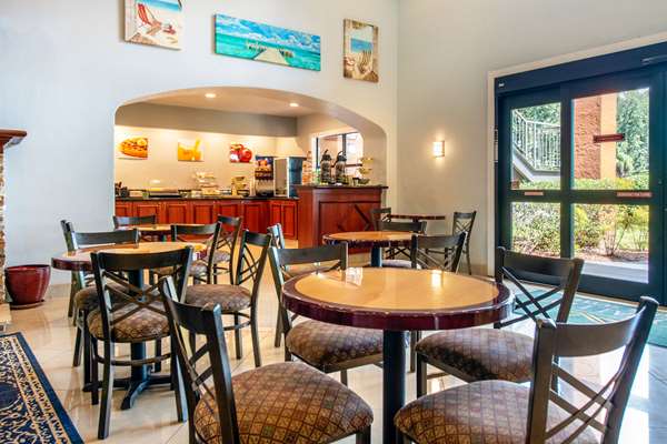 Amenities - Quality Inn & Suites Jacksonville - I-95, Exit 341