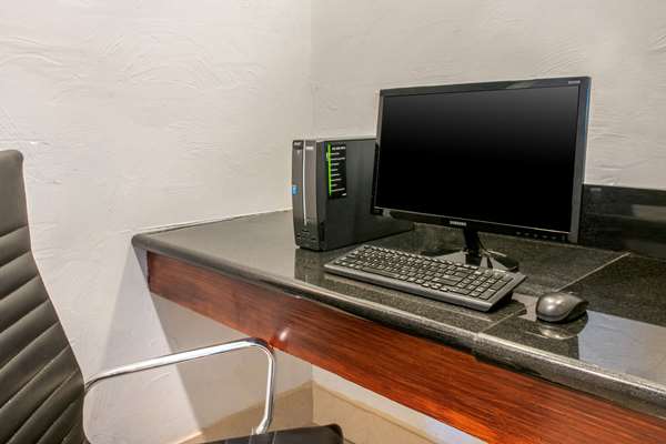 Conference Area - Quality Inn & Suites Jacksonville - I-95, Exit 341