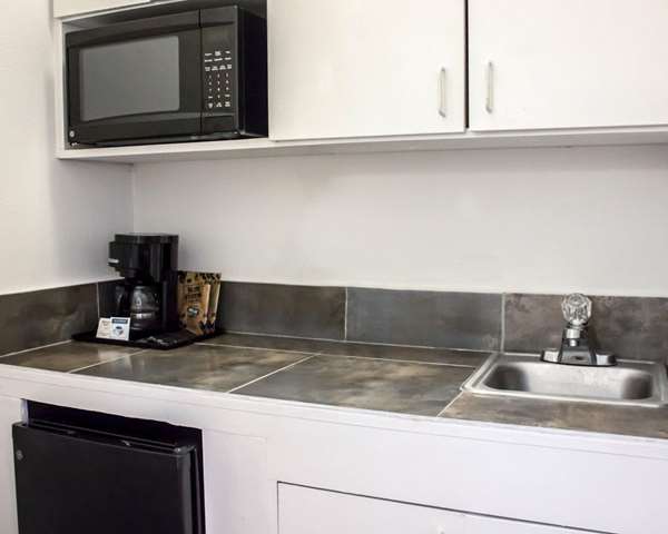 Suite - Quality Inn & Suites St. Augustine Beach