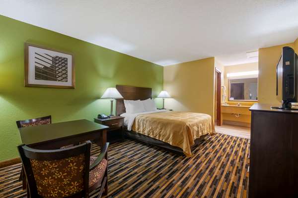  - Quality Inn & Suites Mt Dora