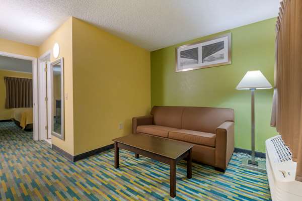 Suite - Quality Inn & Suites Mt Dora