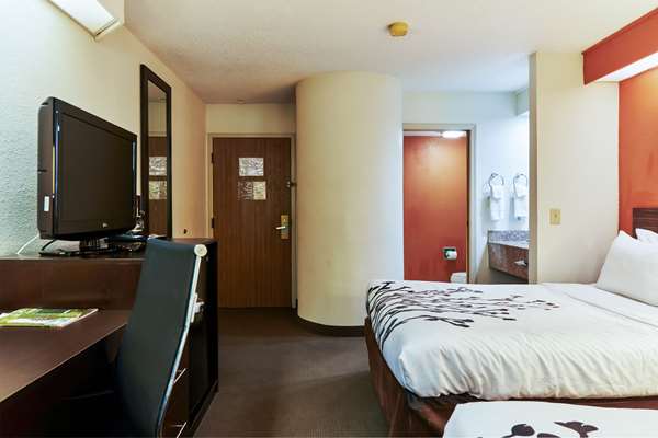  - Sleep Inn Tallahassee - I-10, Exit 196