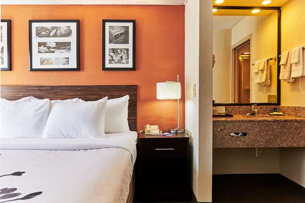  - Sleep Inn Tallahassee - I-10, Exit 196