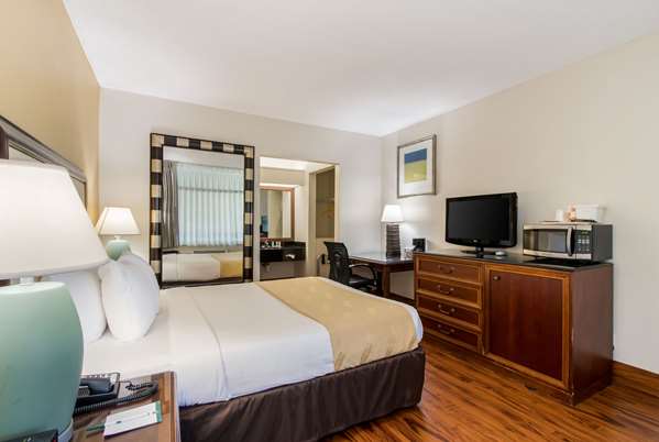  - Quality Inn Boca Raton