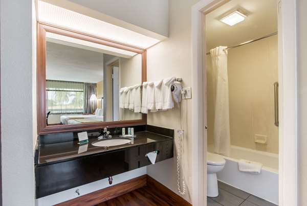  - Quality Inn Boca Raton
