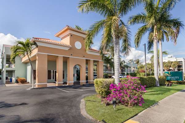 Exterior view - Quality Inn Boca Raton