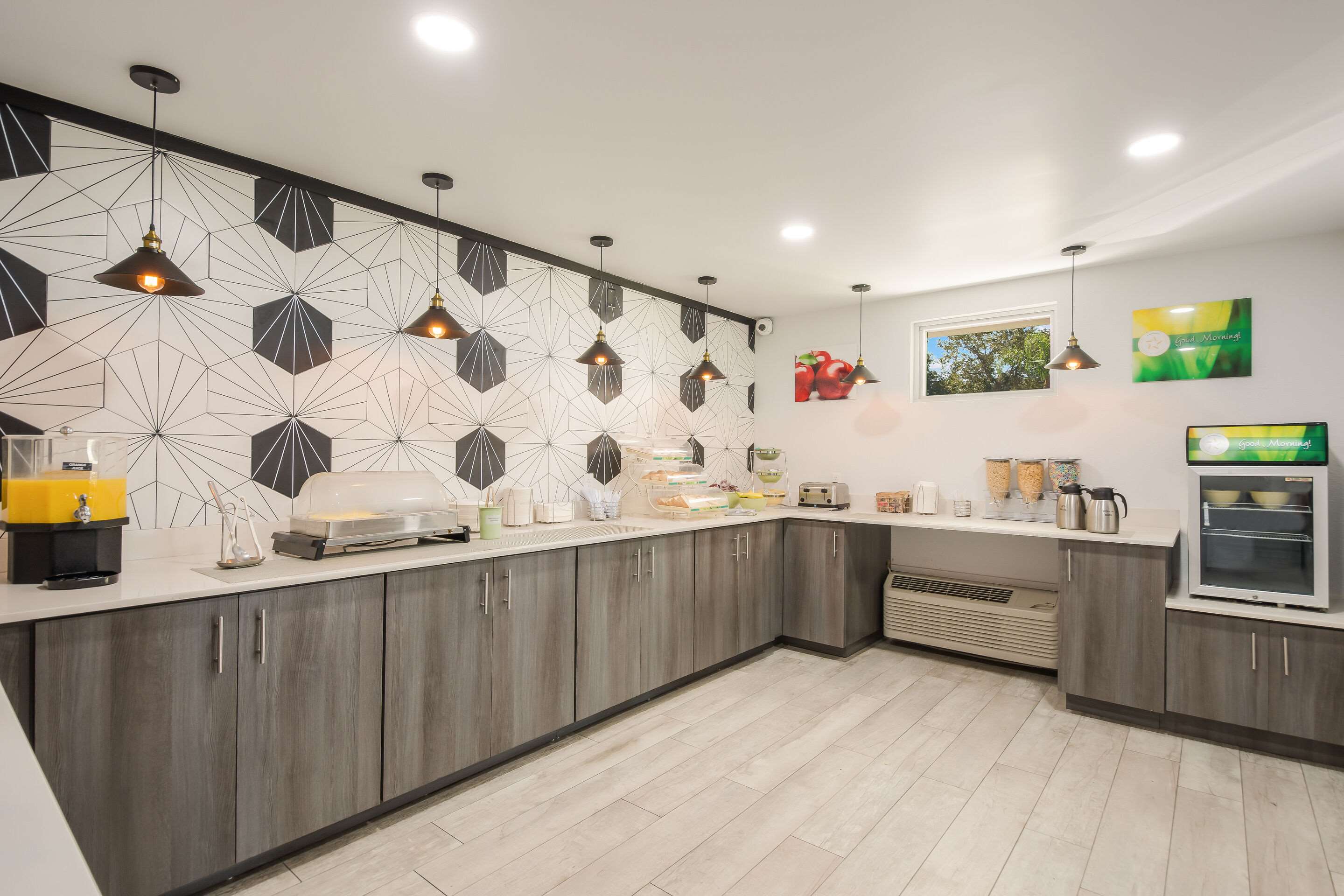 Breakfast counter
