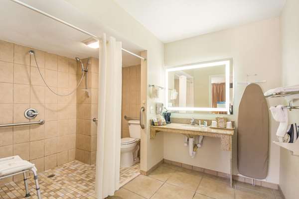  - Quality Inn Bradenton