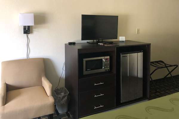  - Quality Inn Elkton - I-95, Exit 311