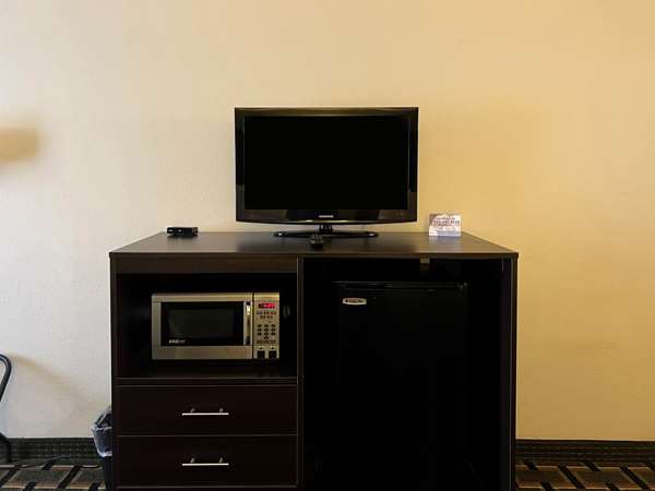  - Quality Inn Elkton - I-95, Exit 311