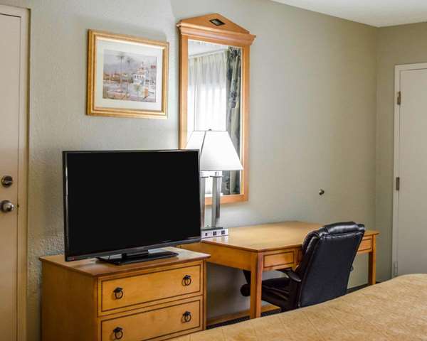  - Quality Inn Southwest Pensacola