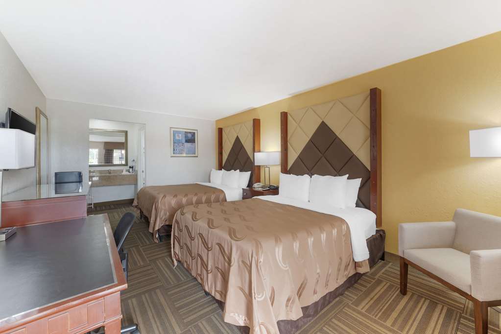 QUALITY INN FLORIDA CITY-GATEWAY TO-guestroom-Guest Room,On-Site.jpg