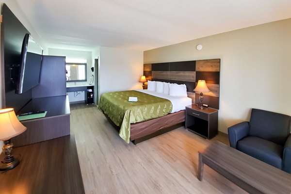  - Quality Inn & Conference Center Panama City