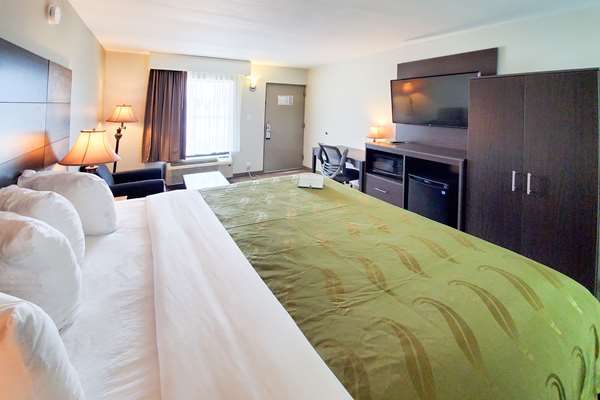  - Quality Inn & Conference Center Panama City