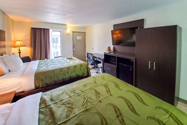  - Quality Inn & Conference Center Panama City