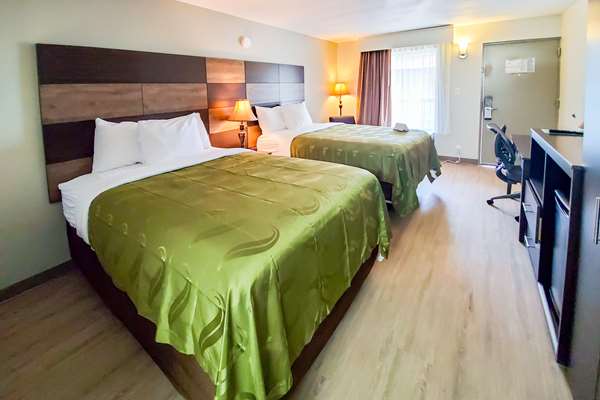  - Quality Inn & Conference Center Panama City