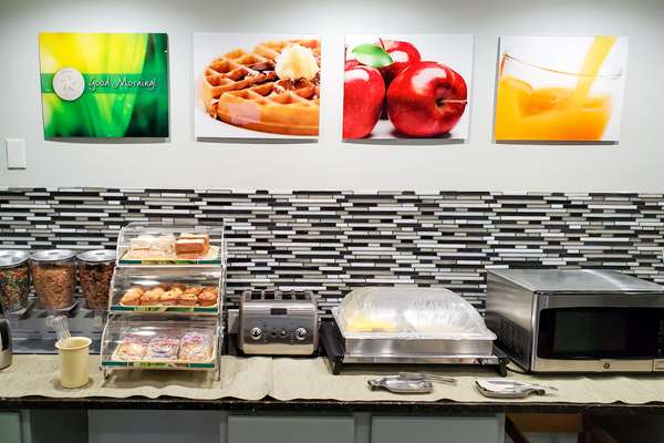 Amenities - Quality Inn & Conference Center Panama City