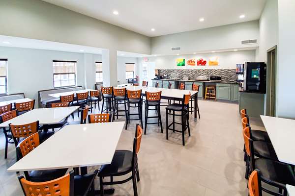 Amenities - Quality Inn & Conference Center Panama City