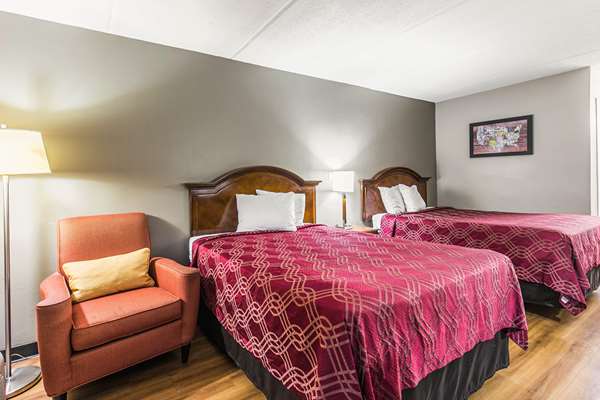  - Econo Lodge North Tallahassee