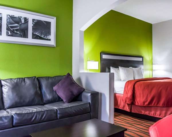 Suite - Quality Suites Airport Fort Myers - I-75, Exit 131