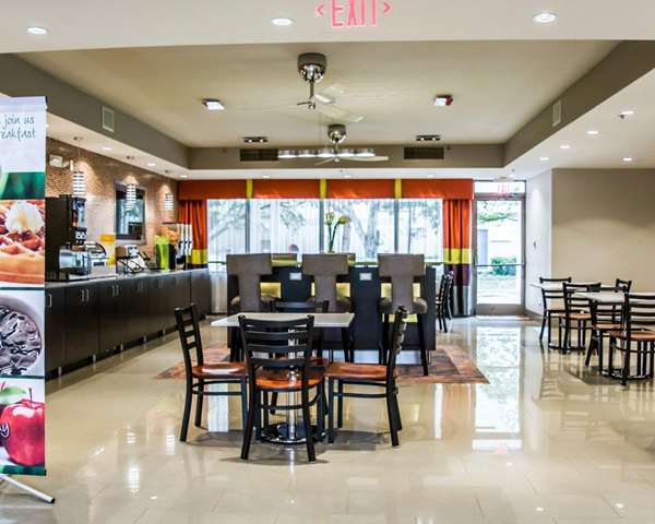 Amenities - Quality Suites Airport Fort Myers - I-75, Exit 131