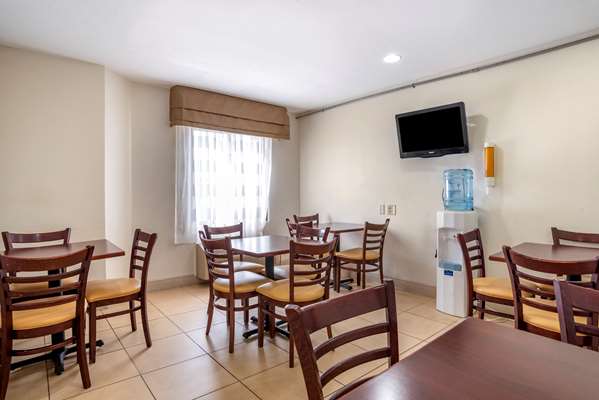 Amenities - Sleep Inn Miramar Beach