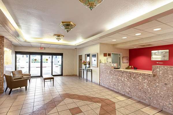  - Econo Lodge Vero Beach