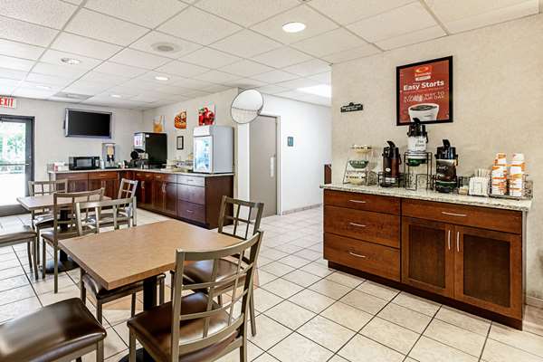 Amenities - Econo Lodge Vero Beach