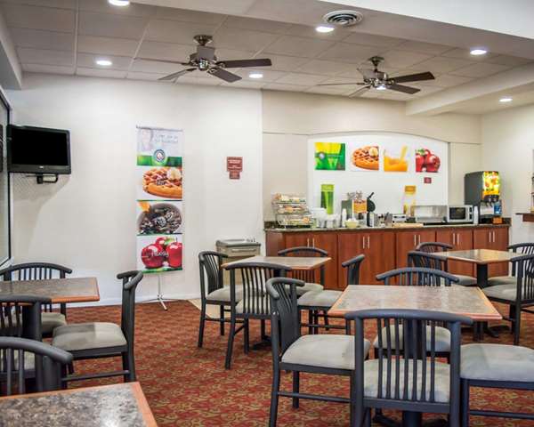 Amenities - Quality Inn Weeki Wachee