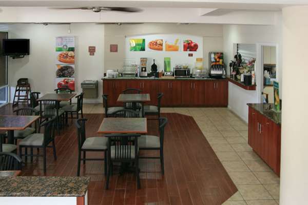 Amenities - Quality Inn Weeki Wachee