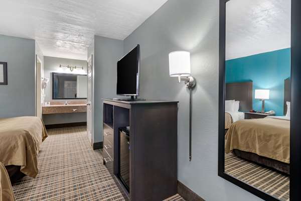  - Quality Inn East Bradenton - I-75, Exit 220