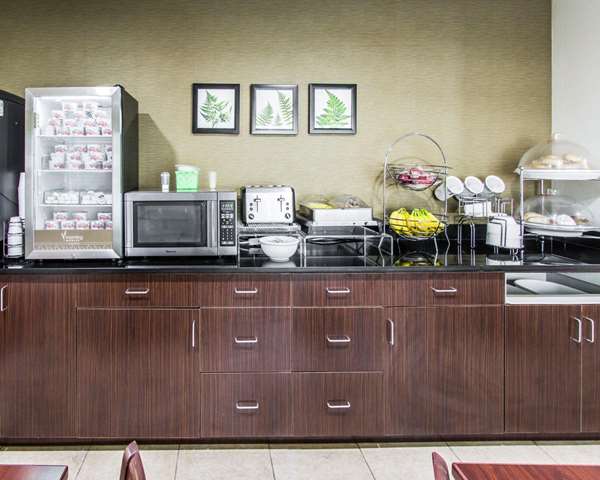 Amenities - Sleep Inn Fort Pierce - I-95, Exit 129