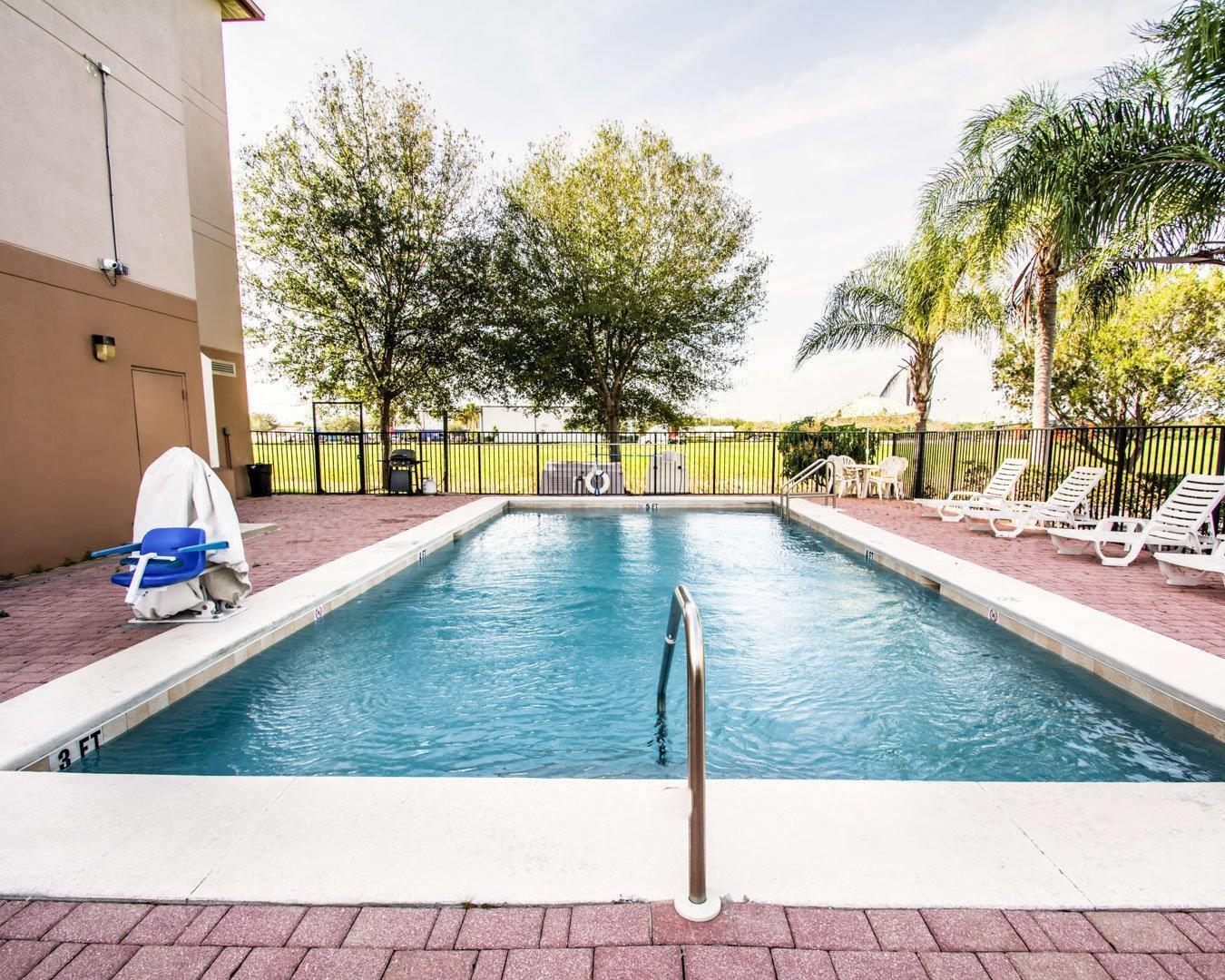 Outdoor pool | Sleep Inn Fort Pierce I-95