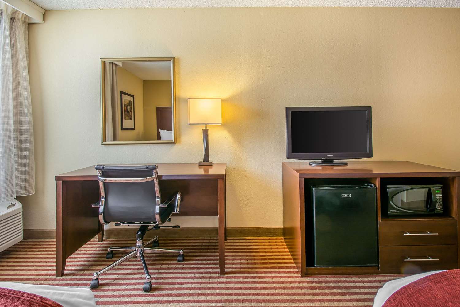 Comfort Inn Maingate Kissimmee Fl See Discounts