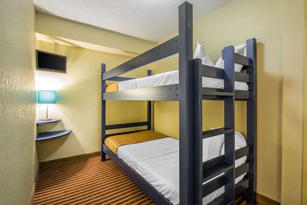  - Comfort Inn Maingate Kissimmee - I-4, Exit 64B