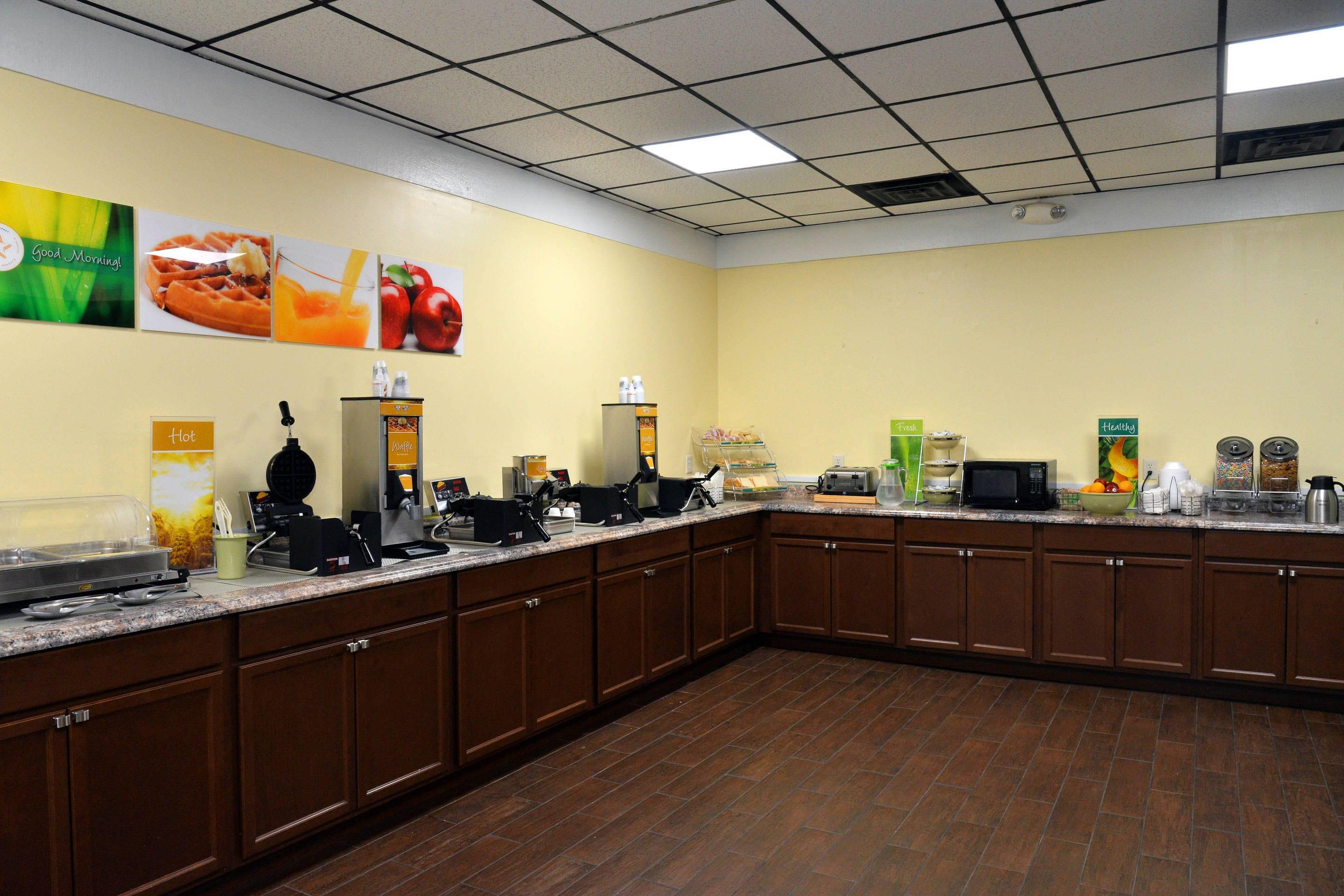 Breakfast area