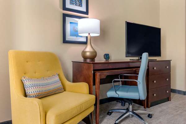 Suite - Comfort Suites Universal Studios Orlando - I-4, Exit 75B