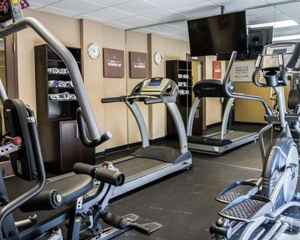Fitness/ Exercise Room - Comfort Suites Clearwater