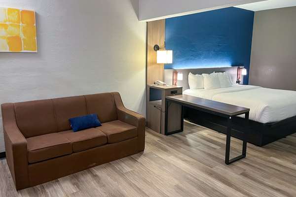 Suite - Comfort Suites Clearwater