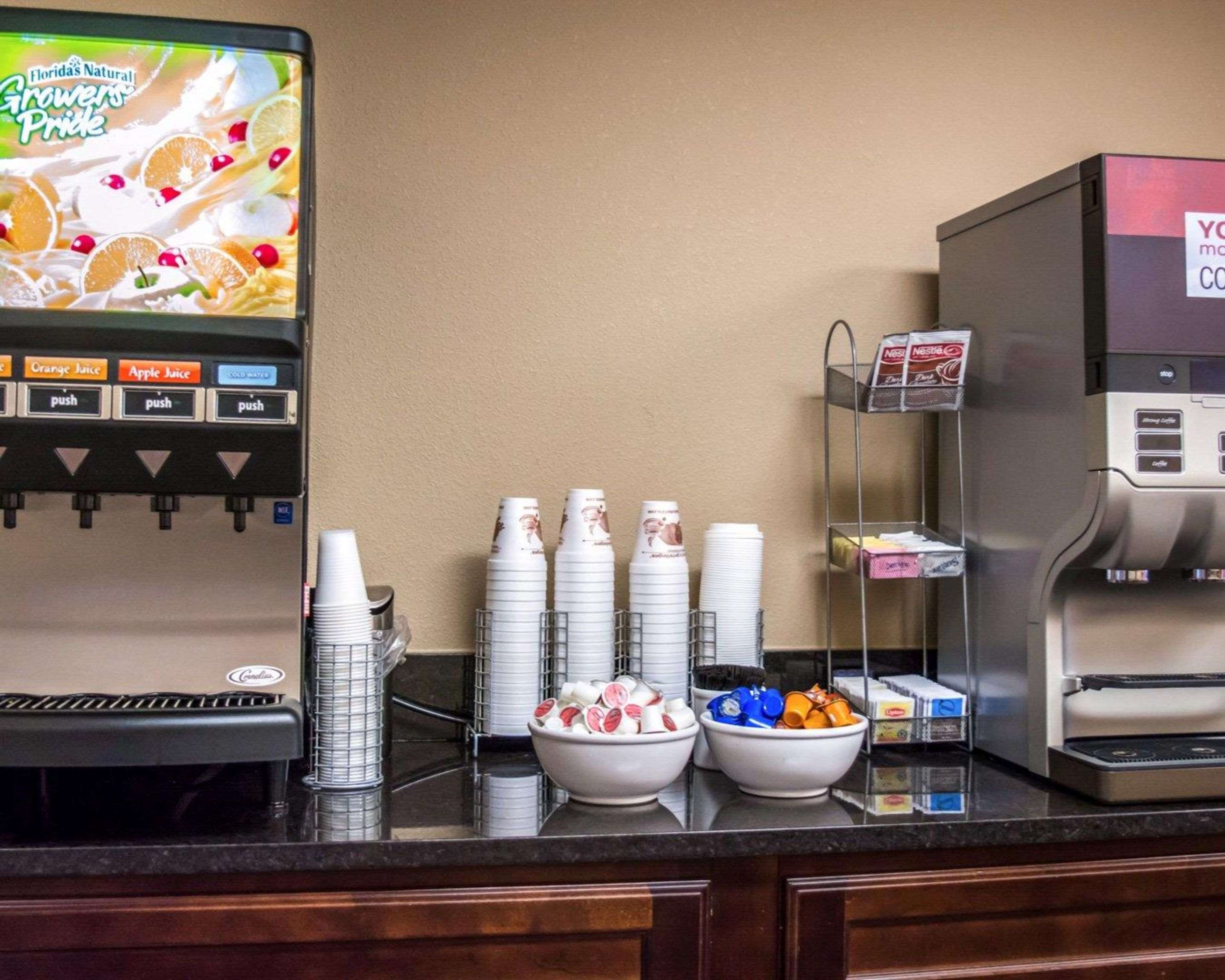 Free coffee | Comfort Suites Clearwater - Dunedin