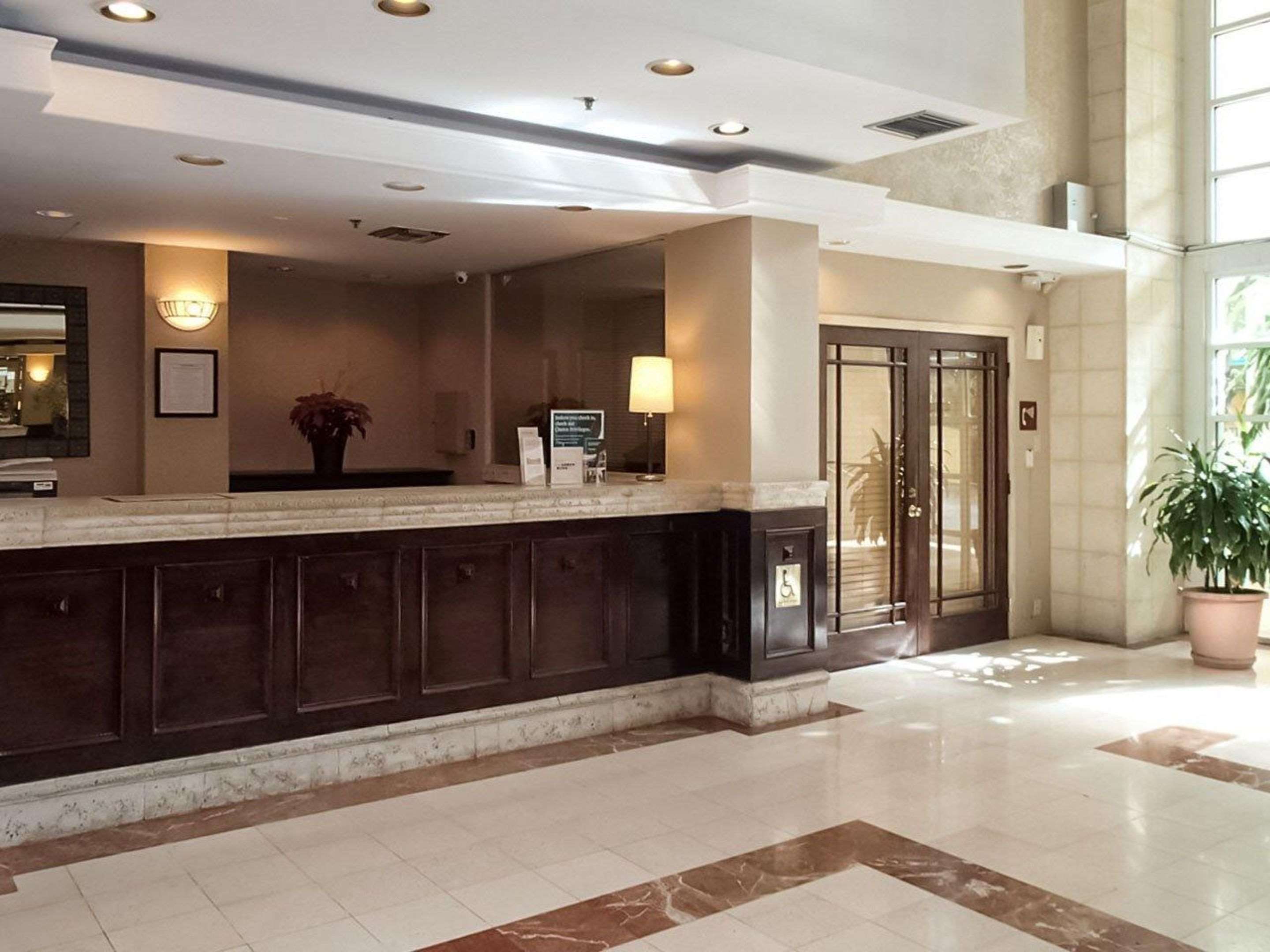 Front desk | Rodeway Inn South Miami - Coral Gables South Miami