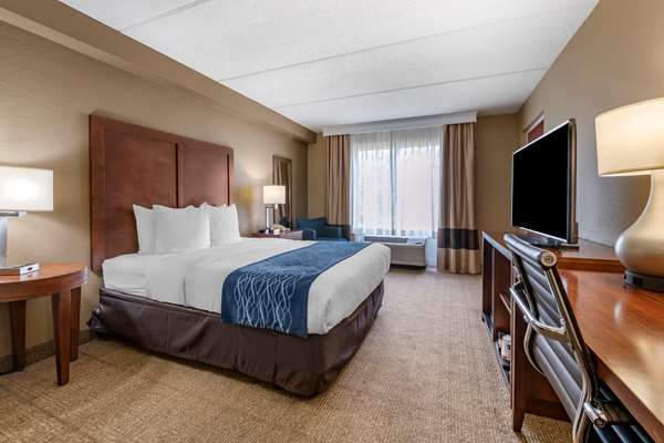  - Comfort Inn & Suites Sanford - I-4, Exit 101C